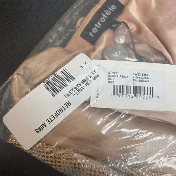 Retrofete Beige & Cream Houndstooth Sequin Blazer Dress - Picture 6 of 9